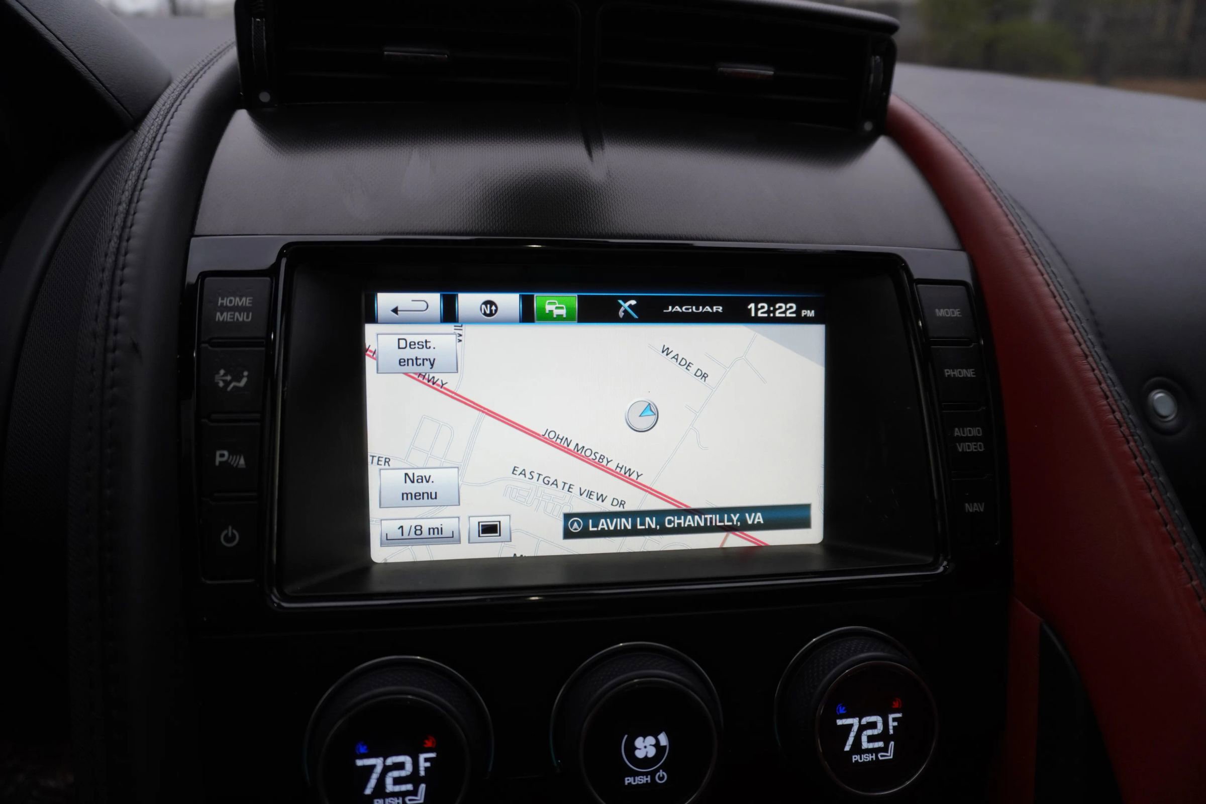 Used 2015 Jaguar F-TYPE S image 16