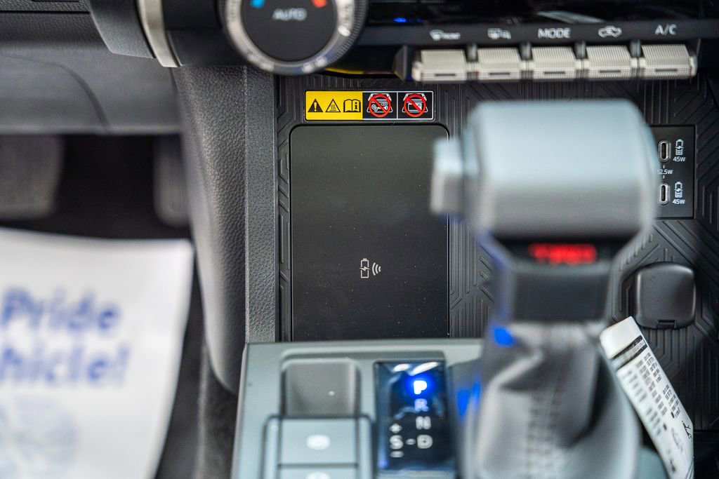New 2026 Toyota Tacoma TRD Off-Road w/ TRD Off Road Upgrade Package AWD/4WD image 31