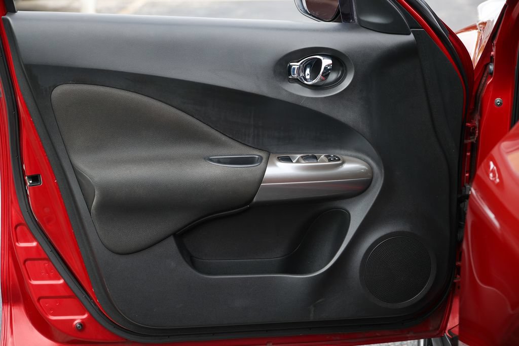 Used 2012 Nissan Juke SL AWD/4WD image 4
