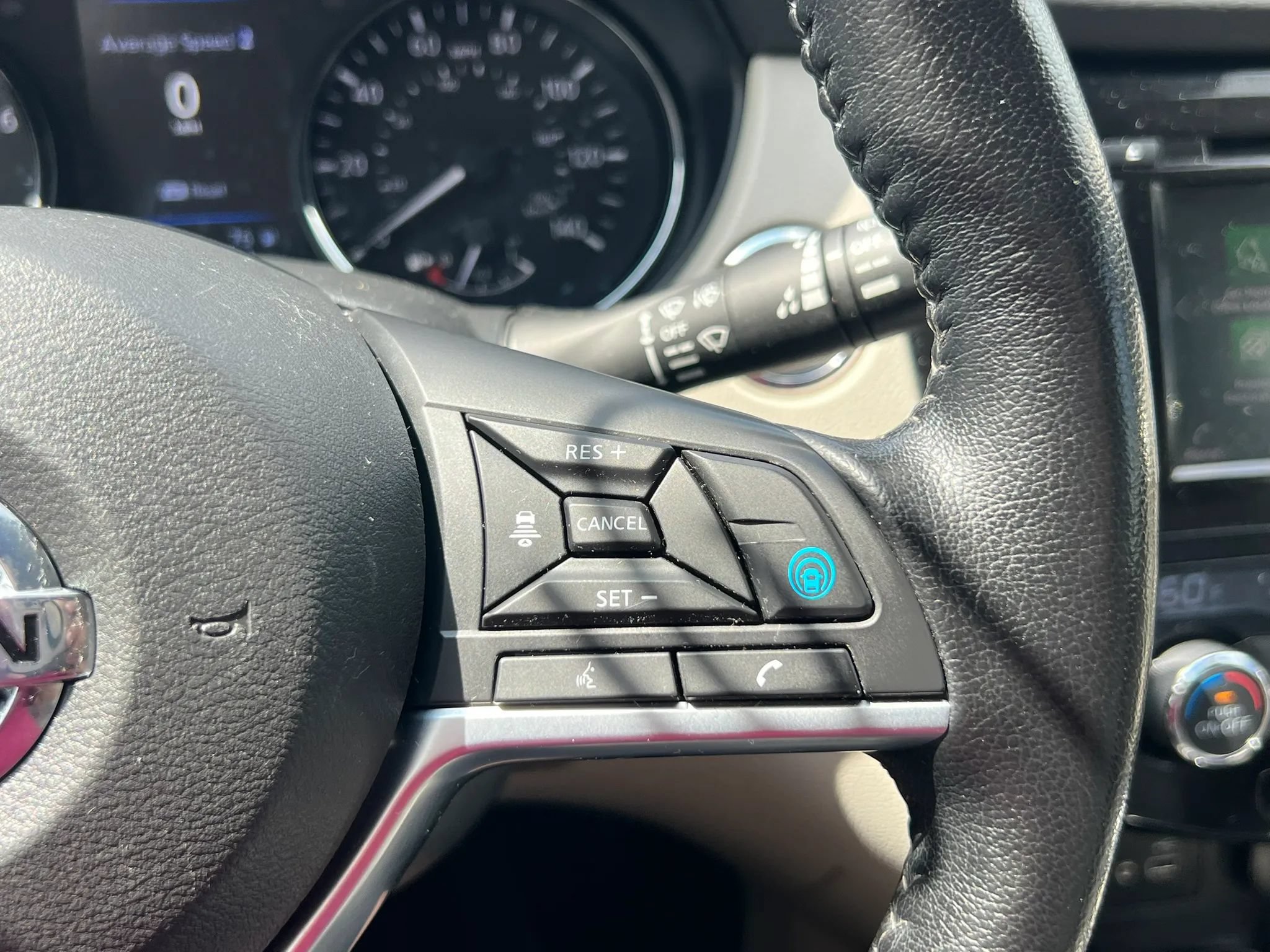 Used 2022 Nissan Rogue Sport SL w/ Premium Package AWD/4WD image 20