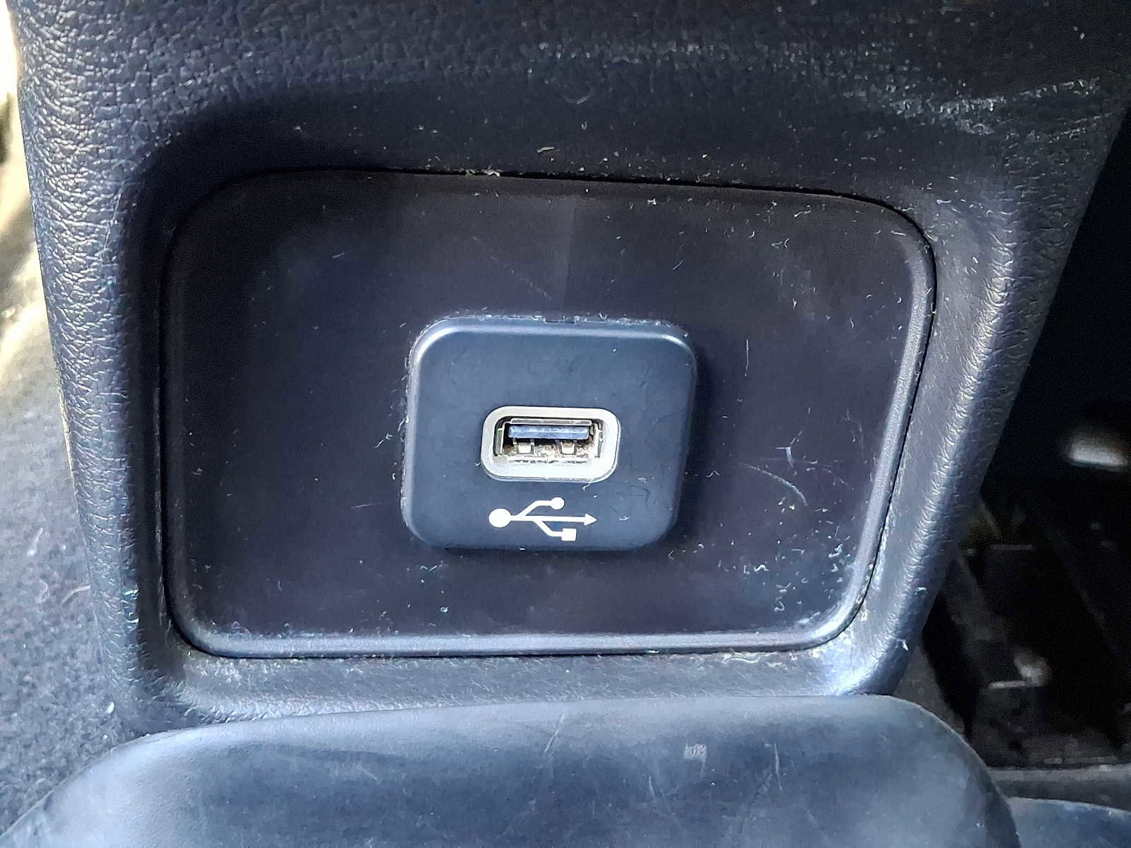 Certified 2021 Jeep Compass Latitude image 12