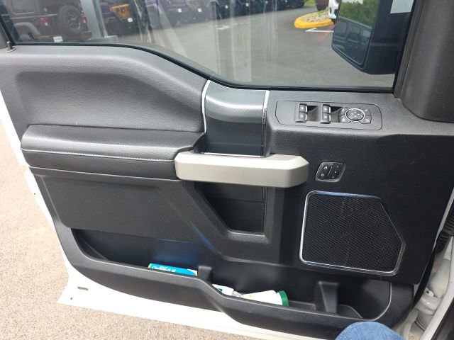 Used 2018 Ford F150 Lariat w/ Equipment Group 502A Luxury AWD/4WD image 8
