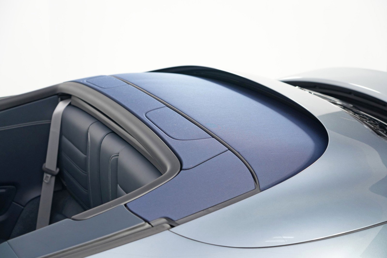 Used 2025 Porsche 911 Carrera image 58