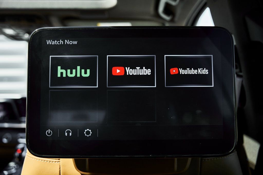 Used 2023 Cadillac Escalade ESV Sport w/ LPO, ONYX Package image 51