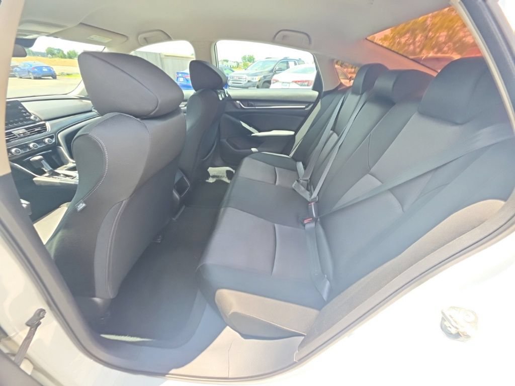 Used 2019 Honda Accord LX image 22