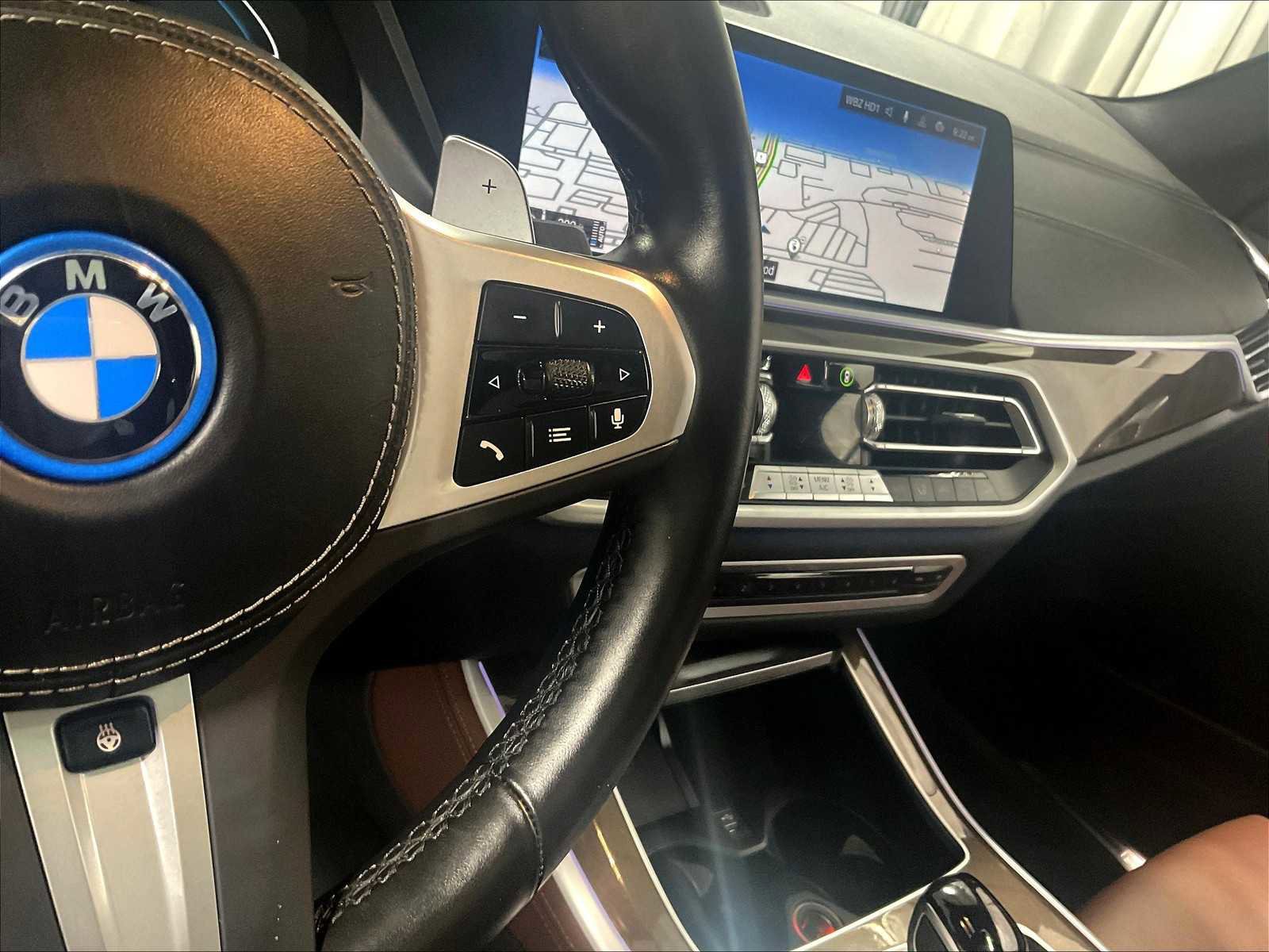 Used 2022 BMW X5 xDrive45e w/ M Sport Package image 25