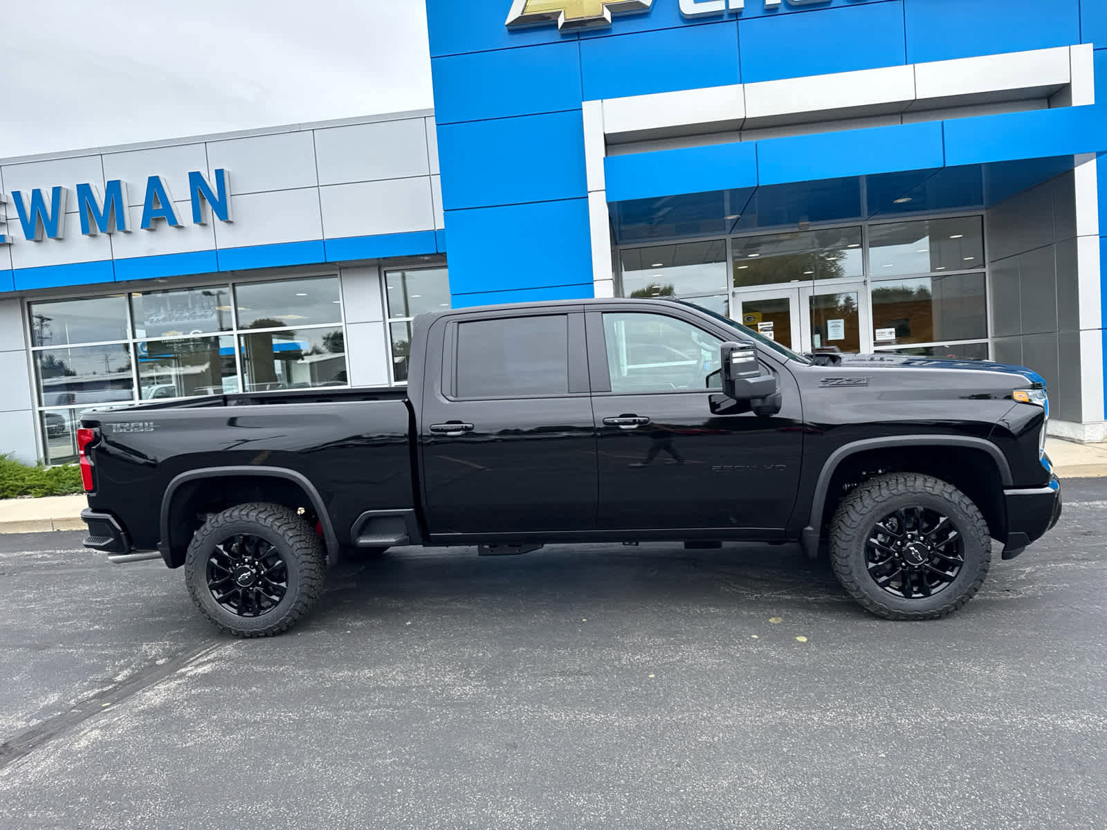 New 2025 Chevrolet Silverado 2500 LT w/ Trail Boss Package image 3