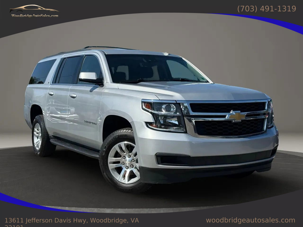 Used 2019 Chevrolet Suburban LT image 1