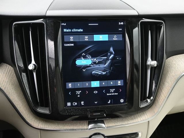 Used 2023 Volvo XC60 B5 Plus w/ Protection Package Premier image 20