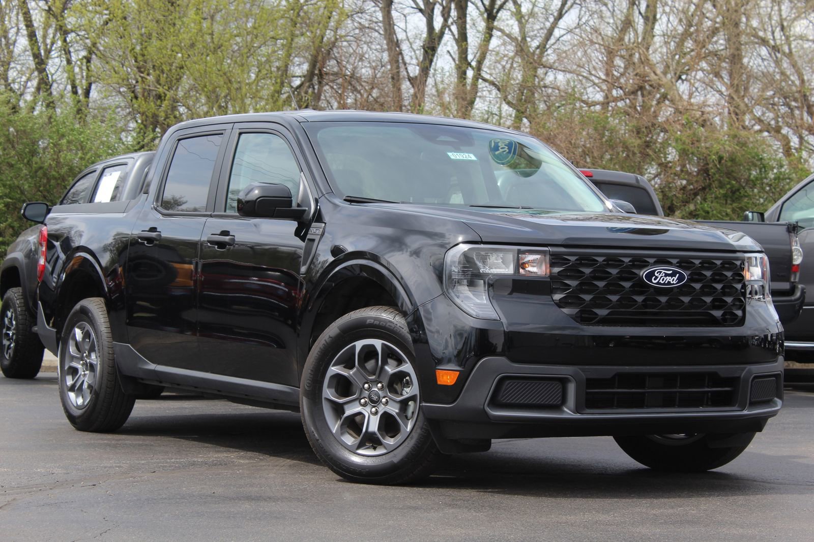 New 2025 Ford Maverick XLT w/ Equipment Group 301A image 1