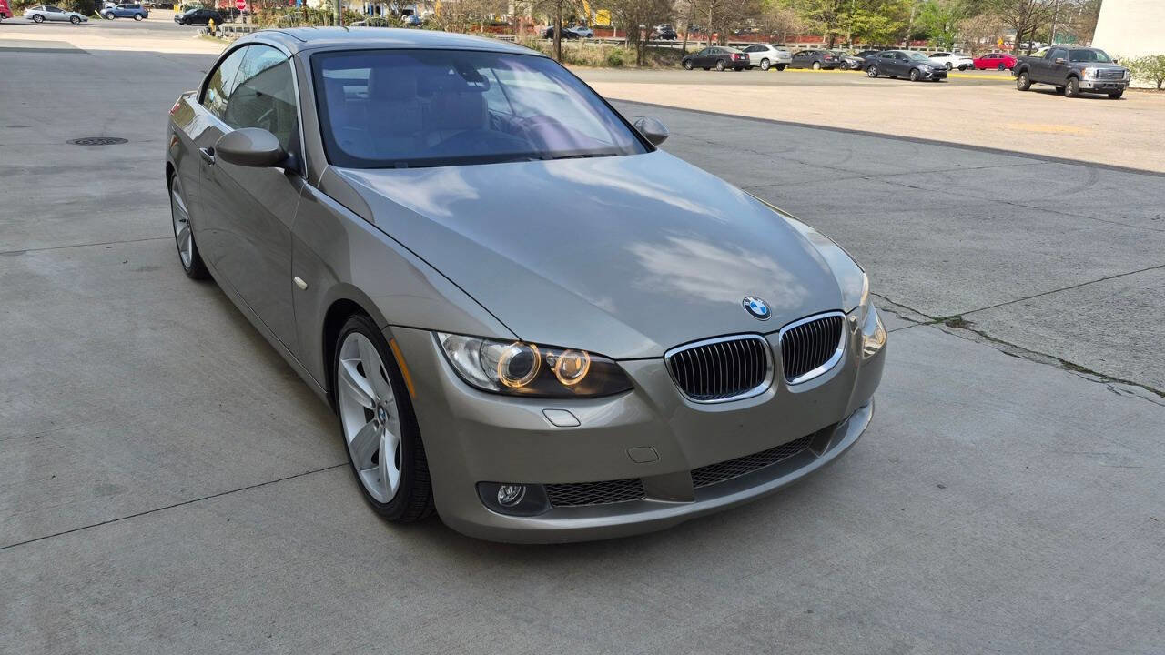 Used 2007 BMW 335i Convertible image 9