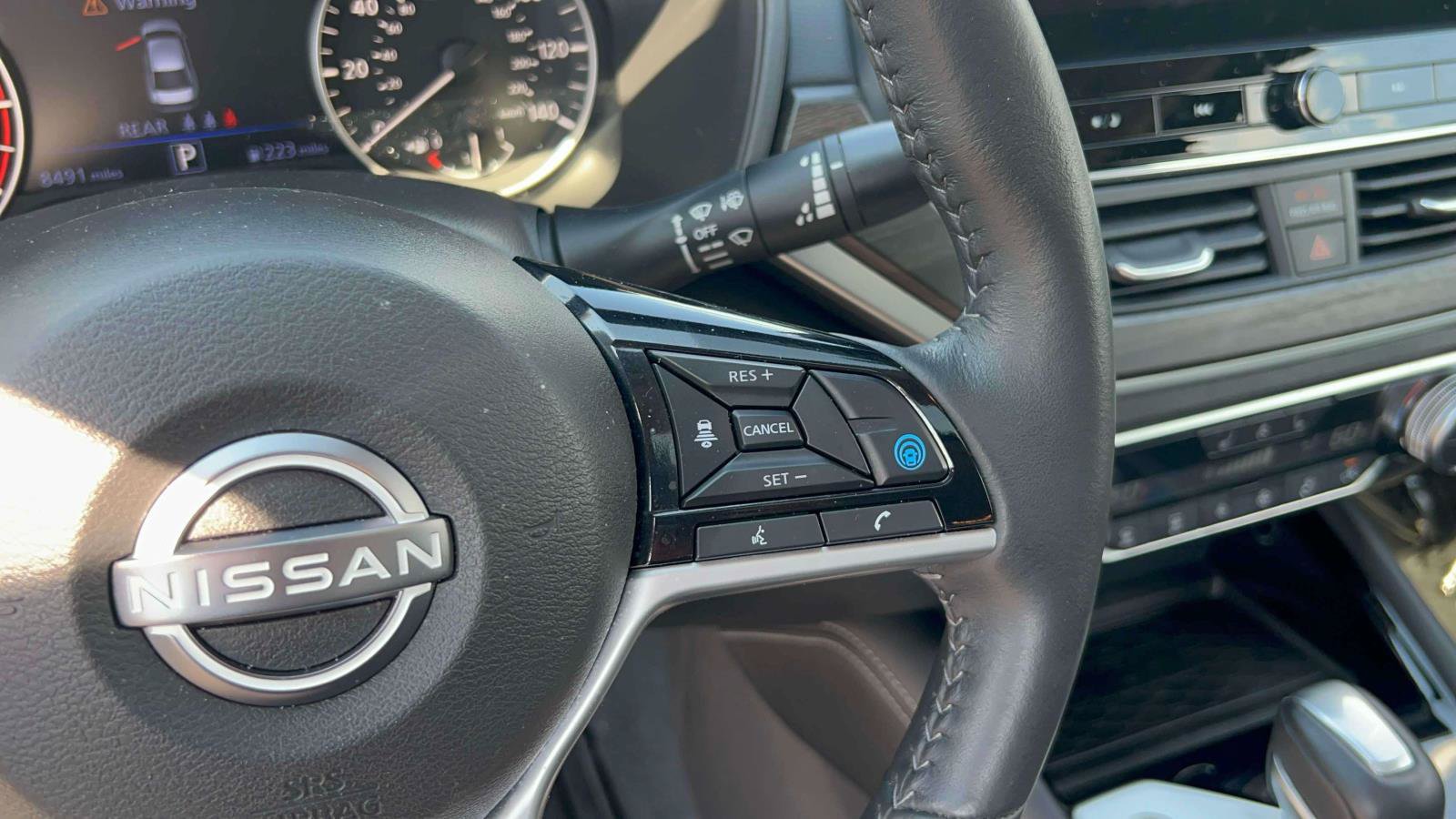 Used 2023 Nissan Altima 2.5 SL AWD/4WD image 21