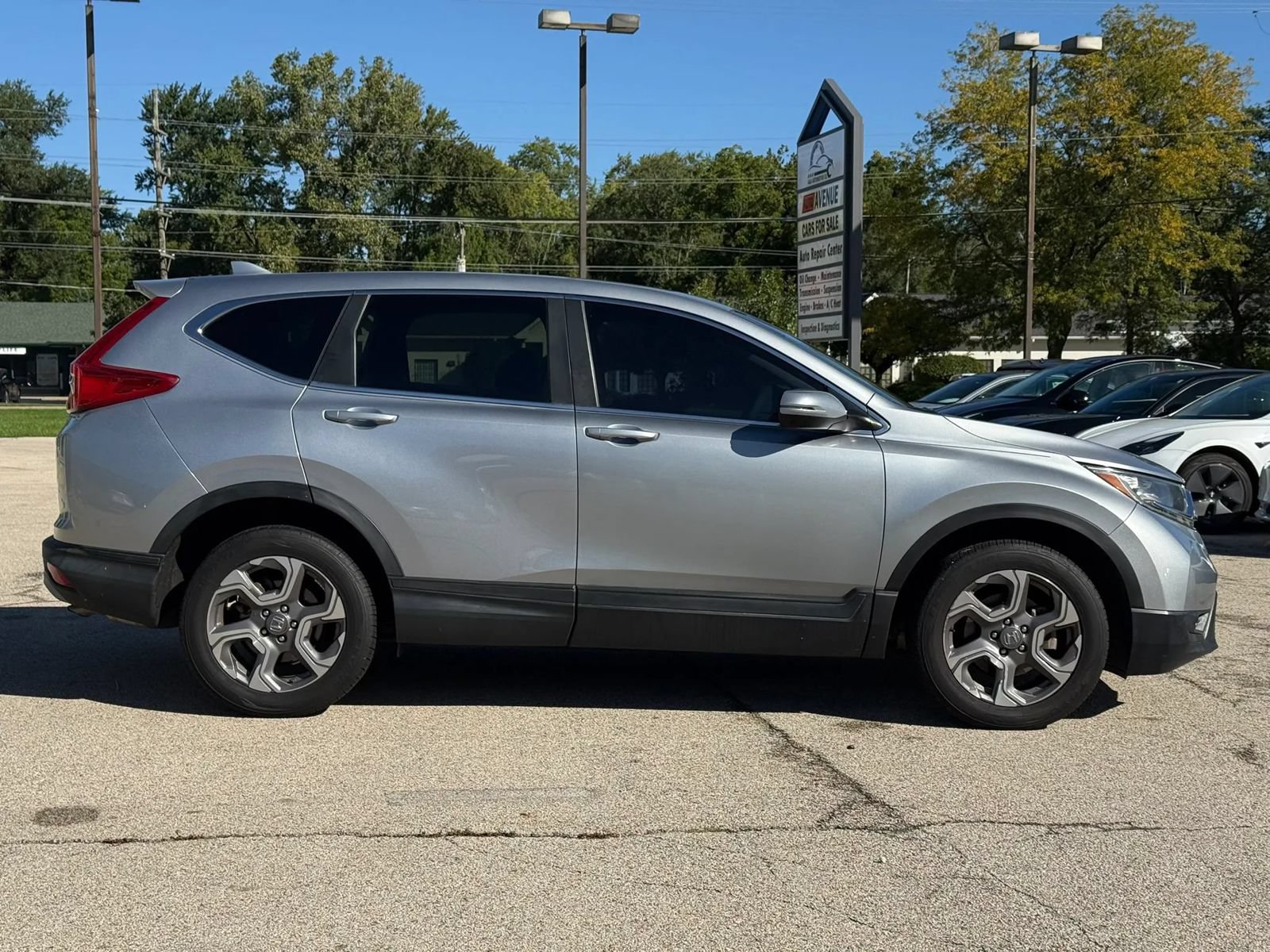 Used 2019 Honda CR-V EX image 8