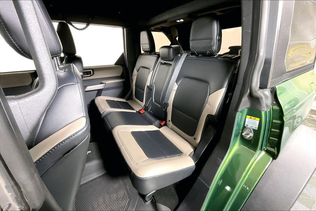 Used 2023 Ford Bronco Wildtrak image 26