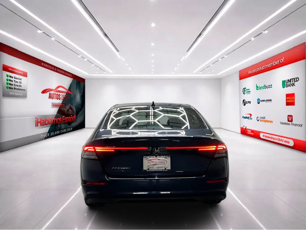 Used 2024 Honda Accord EX image 6
