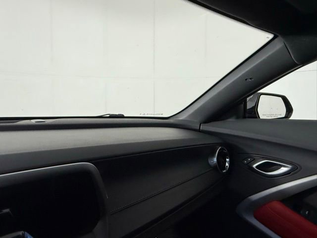 Used 2022 Chevrolet Camaro SS RWD image 23