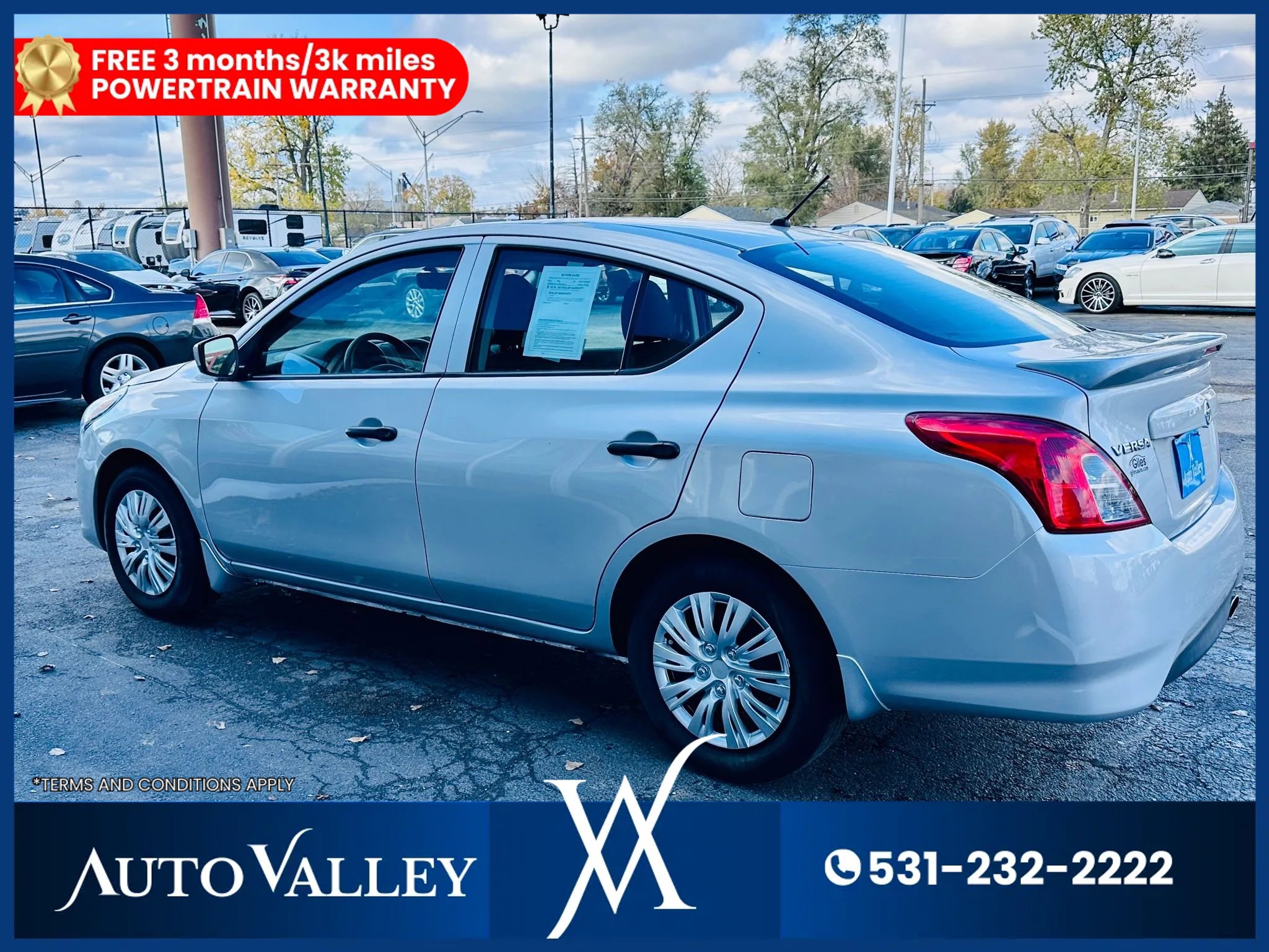 Used 2019 Nissan Versa S Plus FWD image 5