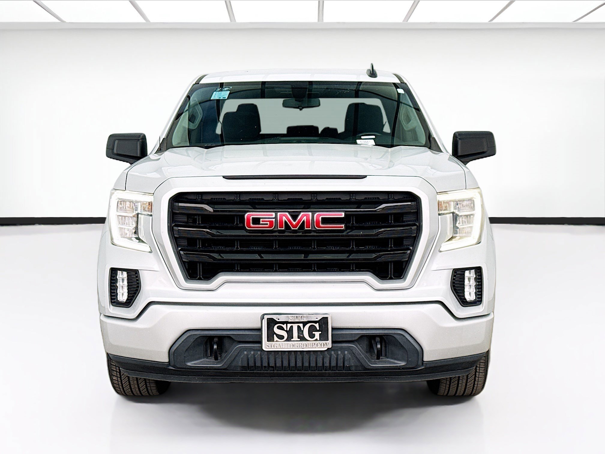Used 2021 GMC Sierra 1500 Elevation image 2