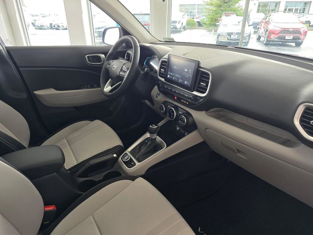 New 2026 Hyundai Venue SEL image 44