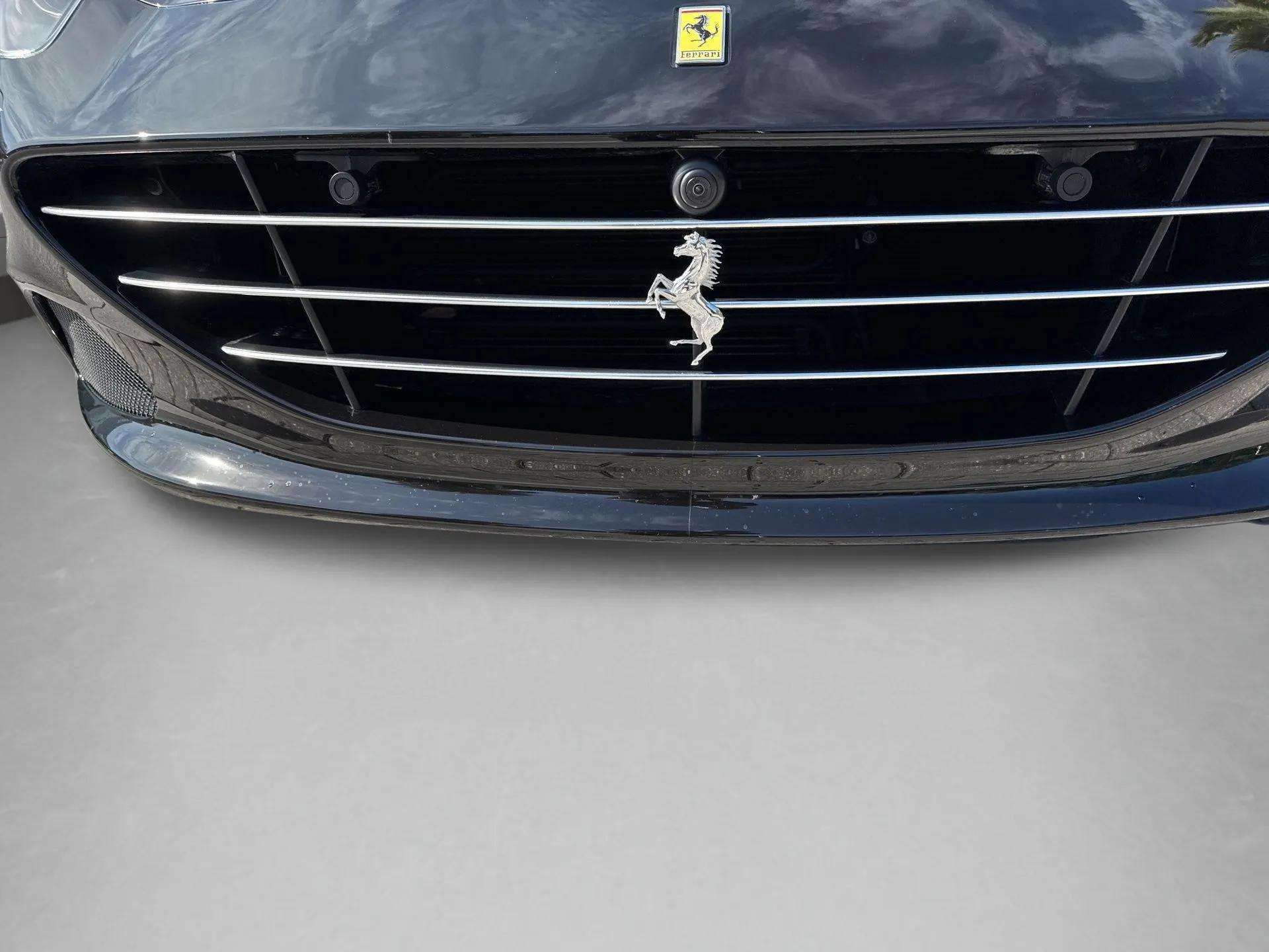 Used 2016 Ferrari California T RWD image 52