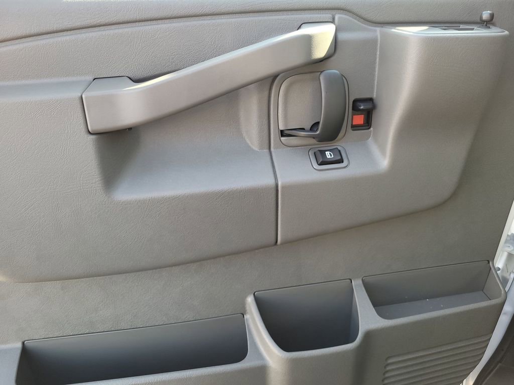 New 2025 Chevrolet Express 2500 w/ Driver Convenience Package image 19