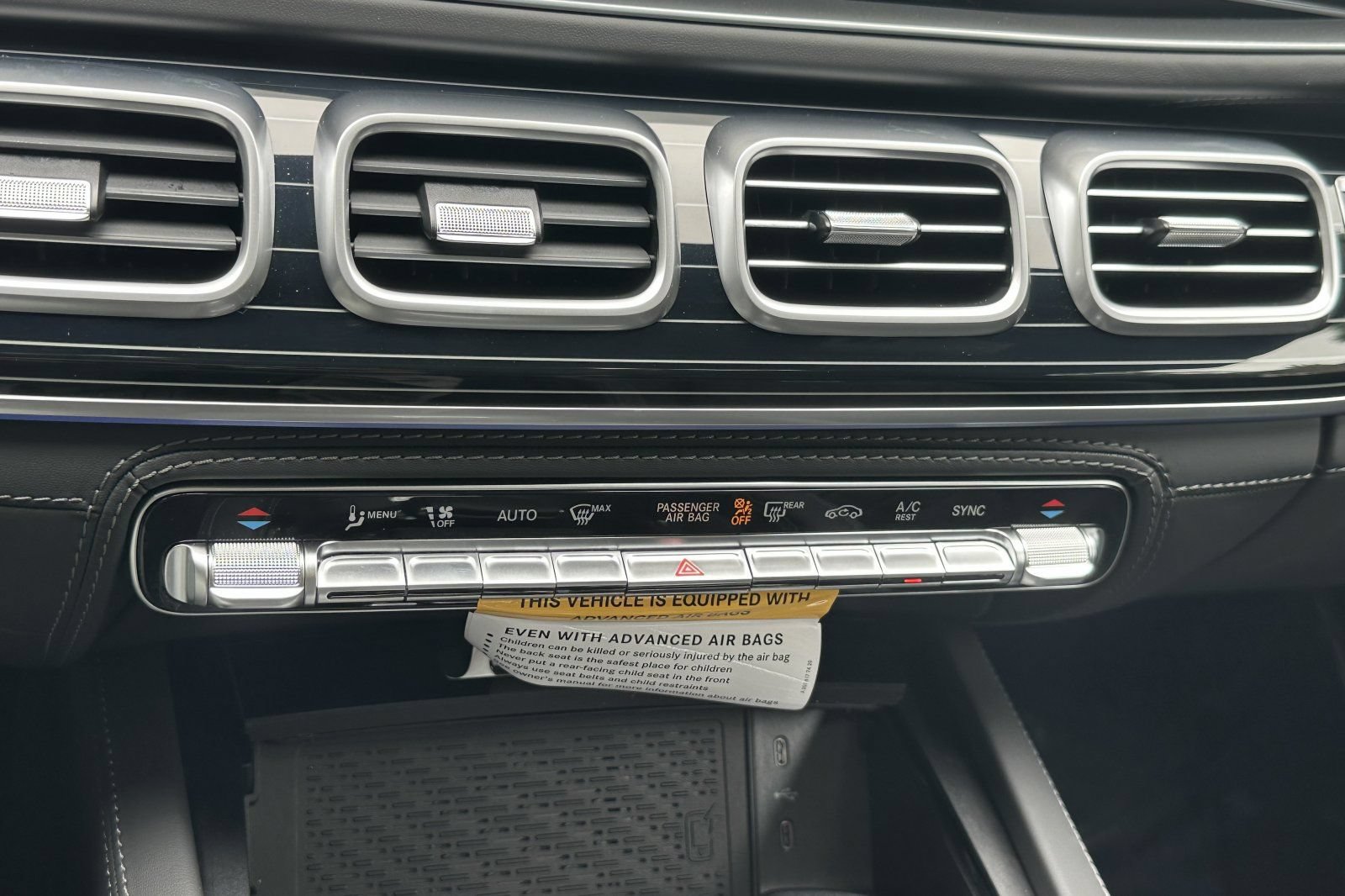 New 2026 Mercedes-Benz GLS 63 AMG 4MATIC image 22