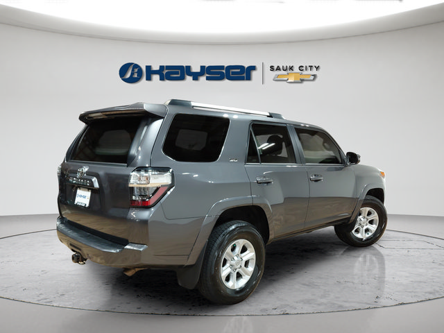 Used 2022 Toyota 4Runner SR5 Premium w/ Moonroof Package AWD/4WD image 7