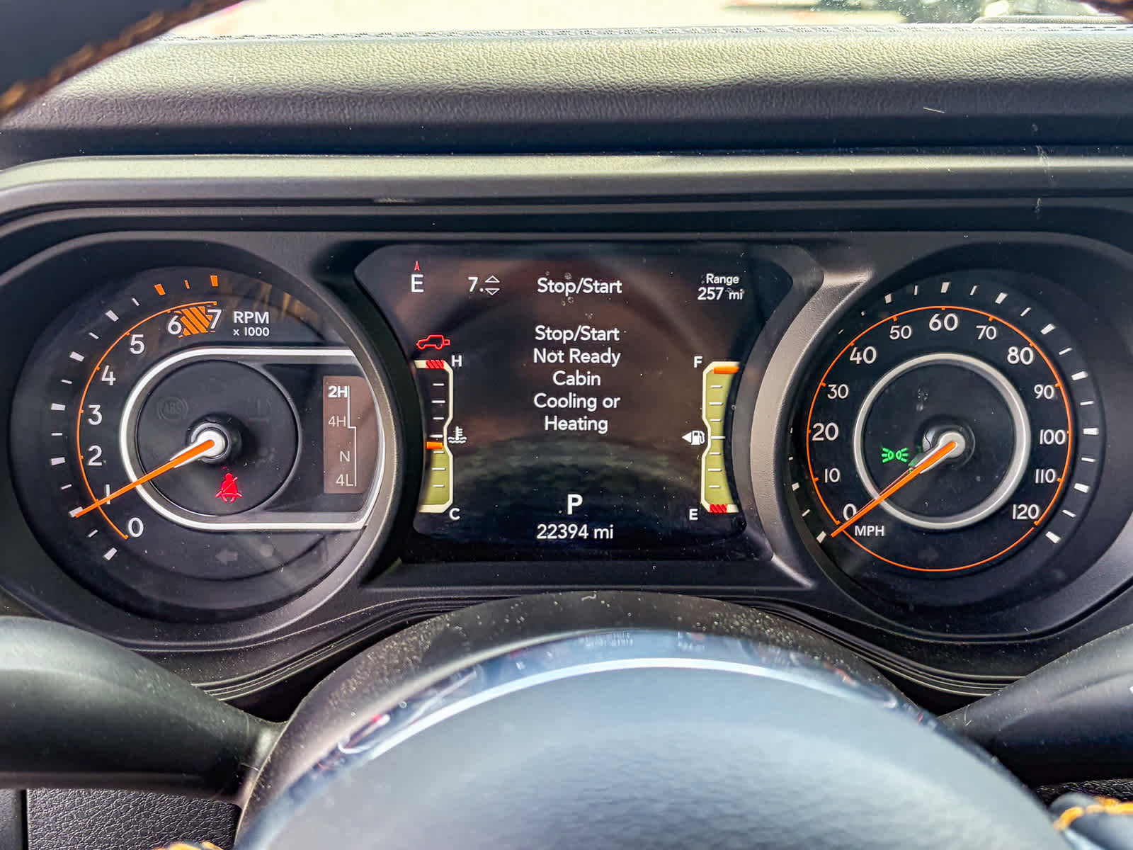 Used 2025 Jeep Wrangler Sahara AWD/4WD image 22