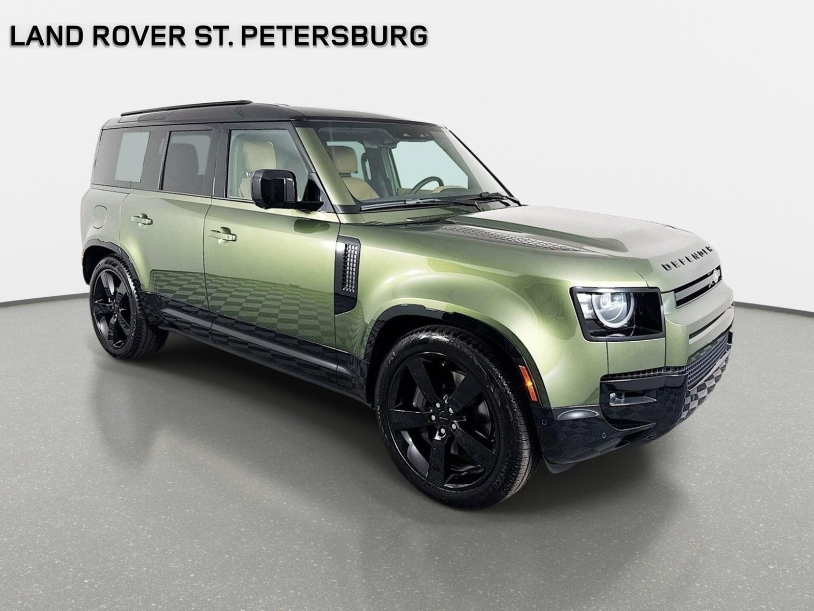Used 2026 Land Rover Defender 110 X-Dynamic SE AWD/4WD image 3