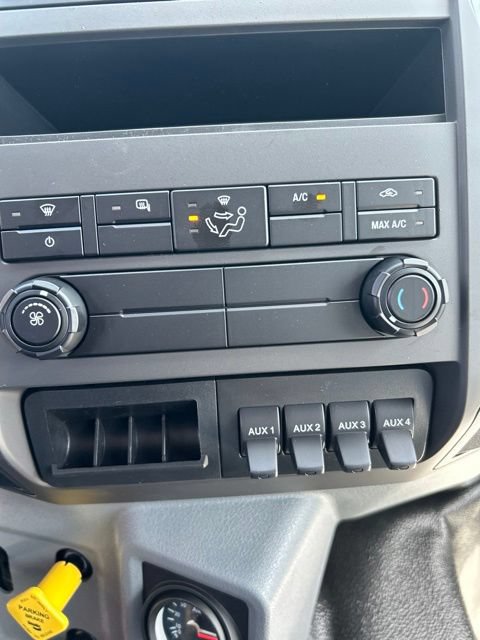 New 2027 Ford F750 2WD Crew Cab Super Duty image 18