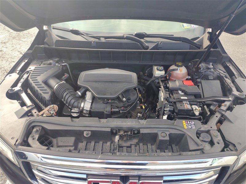 Used 2018 GMC Acadia SLE w/ Driver Alert Package I image 39