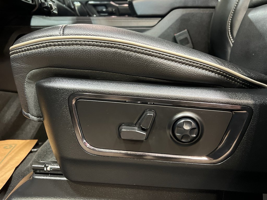 Used 2024 RAM 1500 Limited image 16