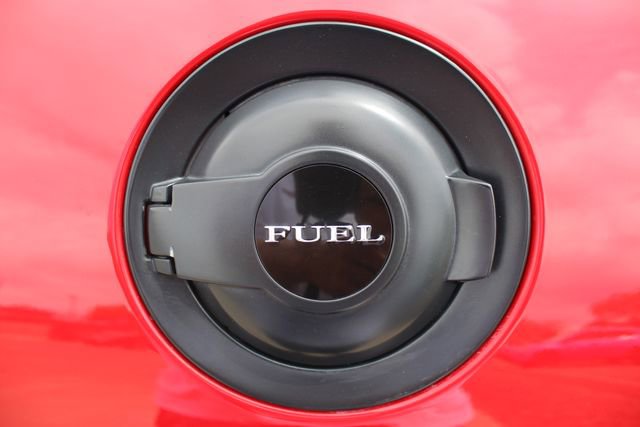 Used 2016 Dodge Challenger SRT Hellcat image 18