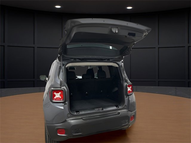 Used 2022 Jeep Renegade Latitude image 7