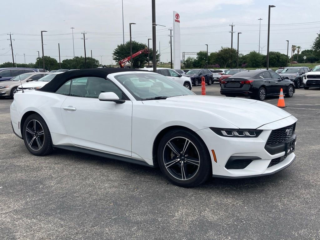 Used 2024 Ford Mustang Premium RWD image 3