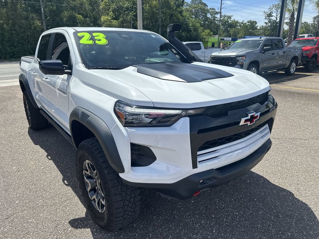 Used 2023 Chevrolet Colorado ZR2 w/ ZR2 Convenience Package III AWD/4WD image 10