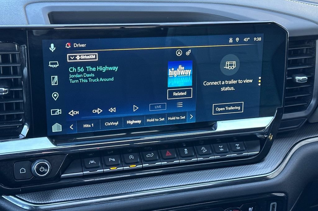 Used 2025 Chevrolet Silverado 1500 ZR2 w/ Technology Package image 17