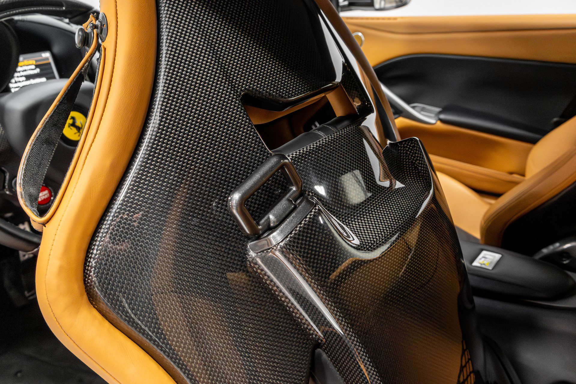 Used 2015 Ferrari F12 Berlinetta image 13