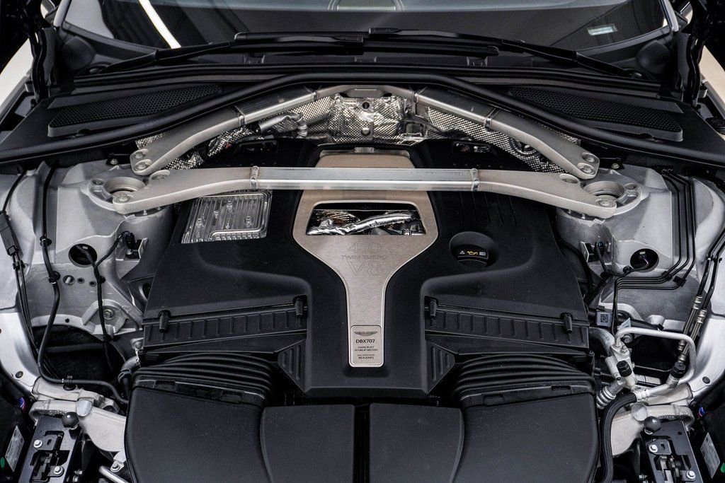 New 2026 Aston Martin DBX 707 image 35