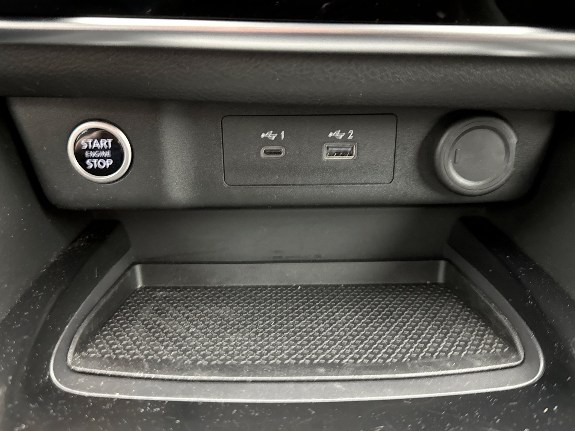 Used 2023 Nissan Rogue S AWD/4WD image 15