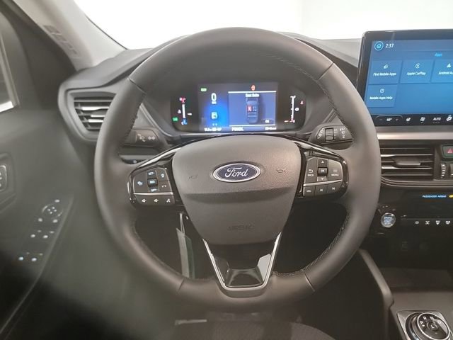 New 2025 Ford Escape SE w/ Class II Trailer Tow Package image 10