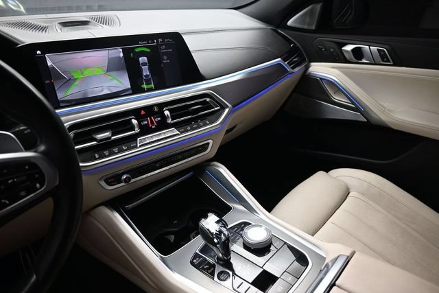 Used 2021 BMW X6 M50i w/ Executive Package AWD/4WD image 8