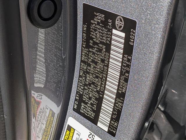 Used 2025 Toyota Camry SE image 24