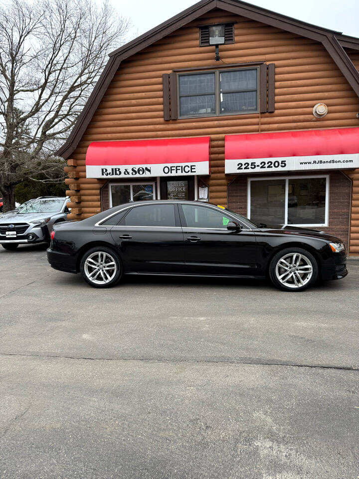 Used 2017 Audi A8 L 4.0T image 2