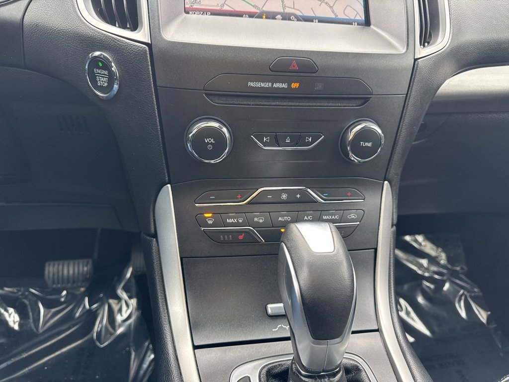 Used 2015 Ford Edge SEL w/ Equipment Group 201A image 24