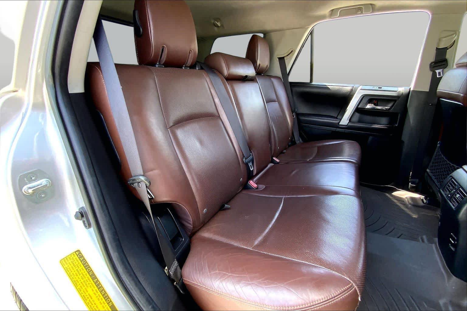 Used 2017 Toyota 4Runner Limited AWD/4WD image 19
