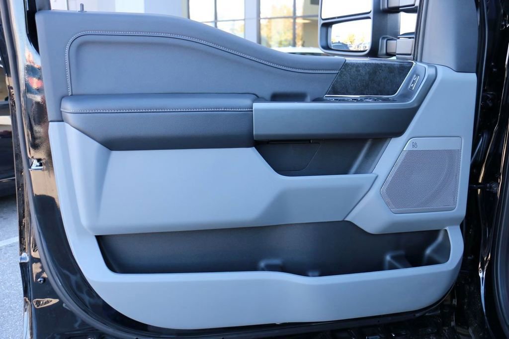 New 2026 Ford F250 XLT w/ XLT Premium Package image 18