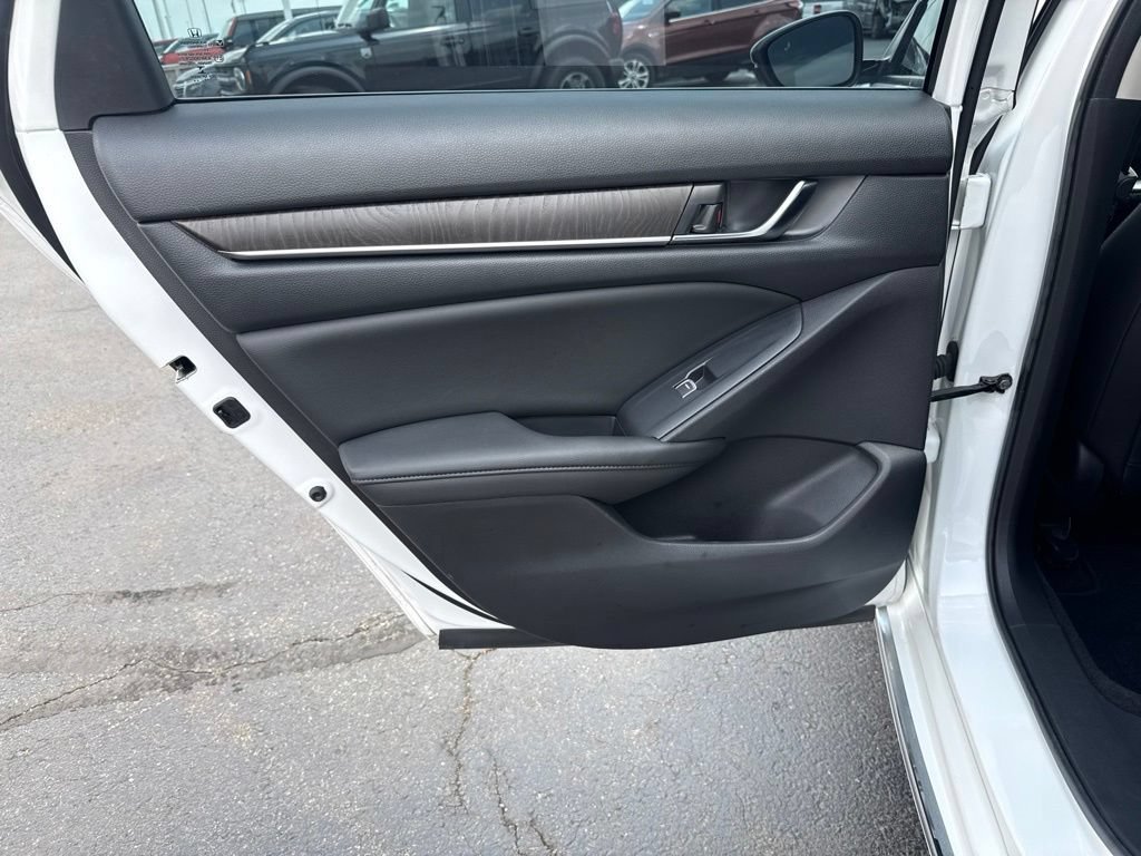 Used 2020 Honda Accord EX-L image 24