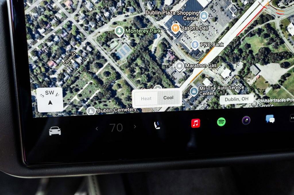 Used 2022 Tesla Model X Plaid AWD/4WD image 17