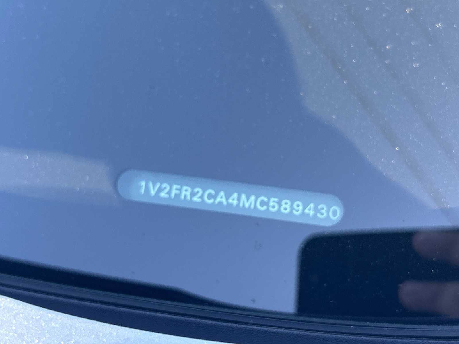 Used 2021 Volkswagen Atlas SEL Premium image 33